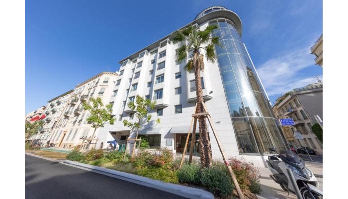 Goldstar Apartments & Suites poza 0