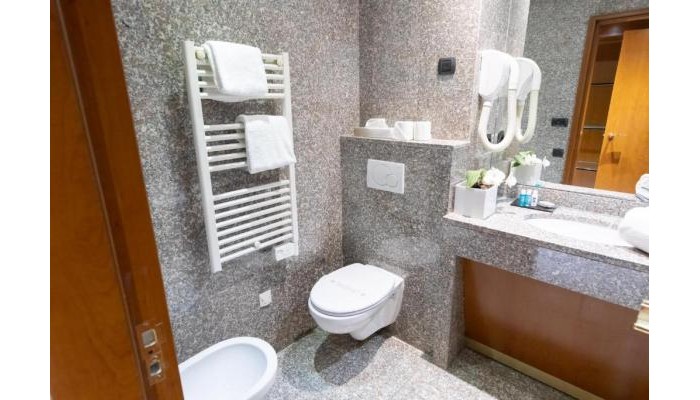 Goldstar Apartments & Suites poza 12