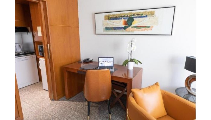 Goldstar Apartments & Suites poza 8