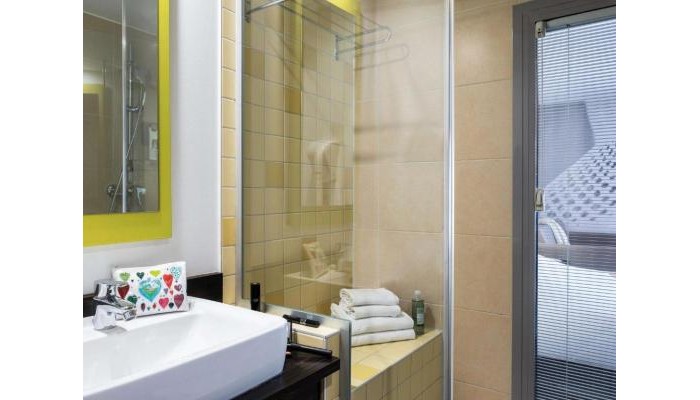 Hotel Ibis Styles Nice Vieux Port poza 6