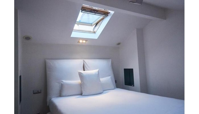 1k Hotel poza 25
