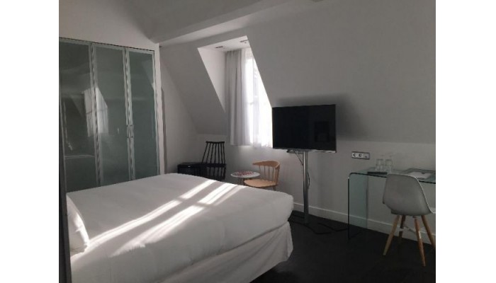 1k Hotel poza 1