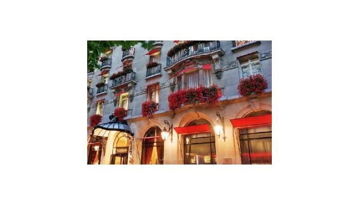 Hotel Plaza Athenee Paris poza 0