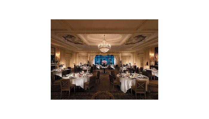 Shangri-la Hotel, Paris poza 2